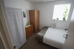 Bedroom- click for photo gallery